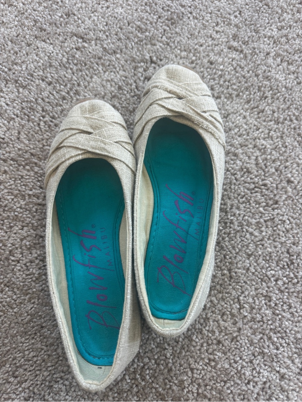 Blowfish Cream Textured Ballet Flats with Teal Insole